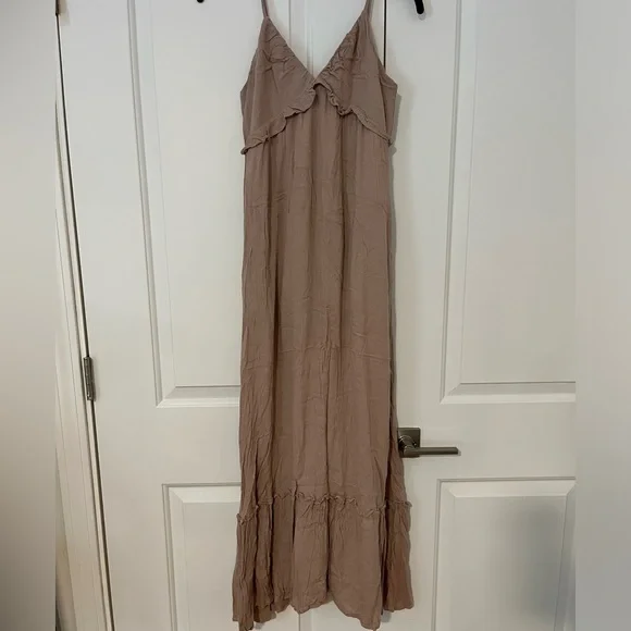 PINKBLUSH Taupe Sleeveless V Neck Maternity Dress - Picture 3 of 3